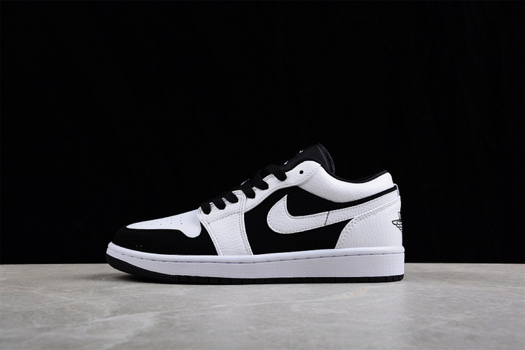 Jordan [CQ4277-113]-[AIR JORDAN 1 LOW PANDA BLACK/WHITE/WHITE]-[WOMAN:36-39]-[MAN:40-46], photo 1