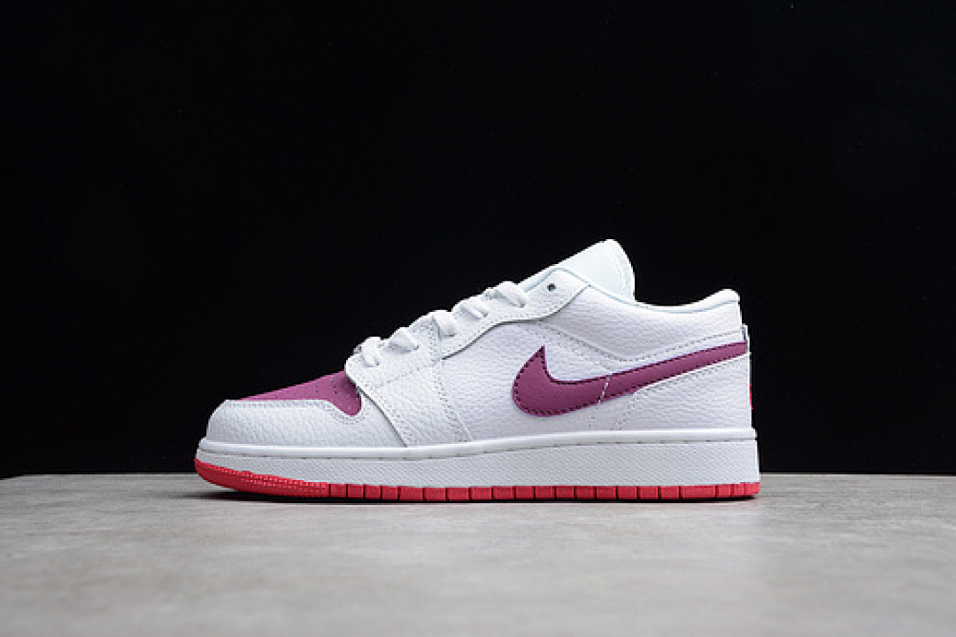 Jordan Jordan 1 LOW WHITE TRUE BERRY WHITE/RUSH PINK-TRUE BERRY · 554723-161, photo 1