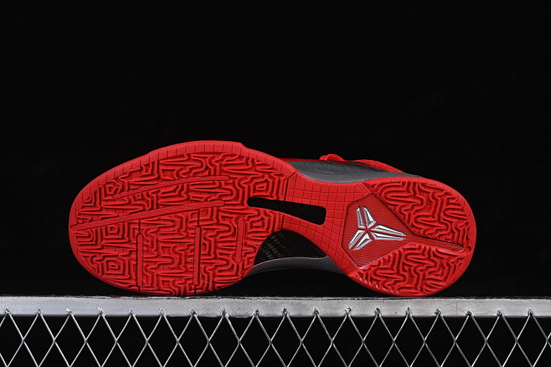 Nike [IV2712-001]-[KOBE 5 PROTRO METALLIC SILVER/UNIVERSITY RED]-[MAN:40-47.5] - Image 15