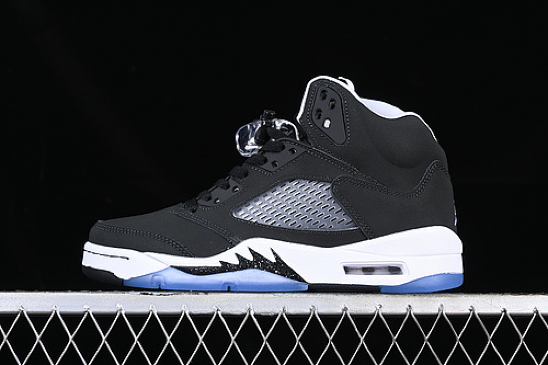 Jordan AIR Jordan 5 OG OREO WHITE/BLACK/BLUE · 136027-035, photo 1