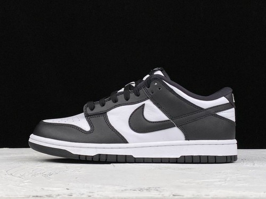 Nike SB DUNK LOW SP BLACK/WHITE · CU1726-001, photo 1