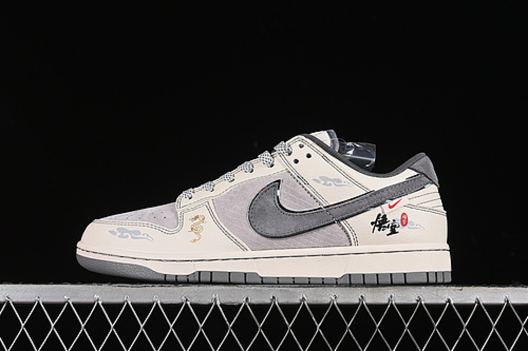Nike SB DUNK LOW WHITE/BEIGE GREY/SILVER · SJ1098-013, photo 1