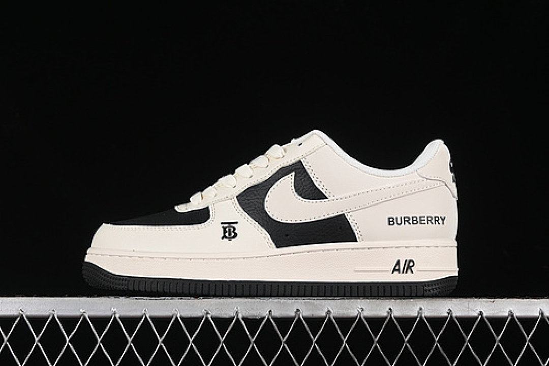 Nike [BB8588-227]-[AIR FORCE 1 07 LOW BLACK/WHITE]-[WOMAN:36-39]-[MAN:40-45], photo 1