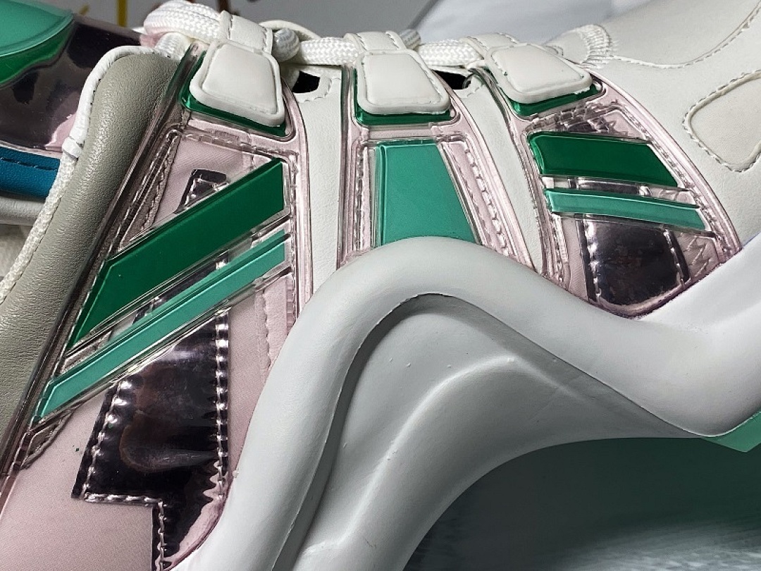 Arc'teryx [L*V SCI-FI SNEAKERS WHITE/GREEN]-[WOMAN:35-40] - Image 7