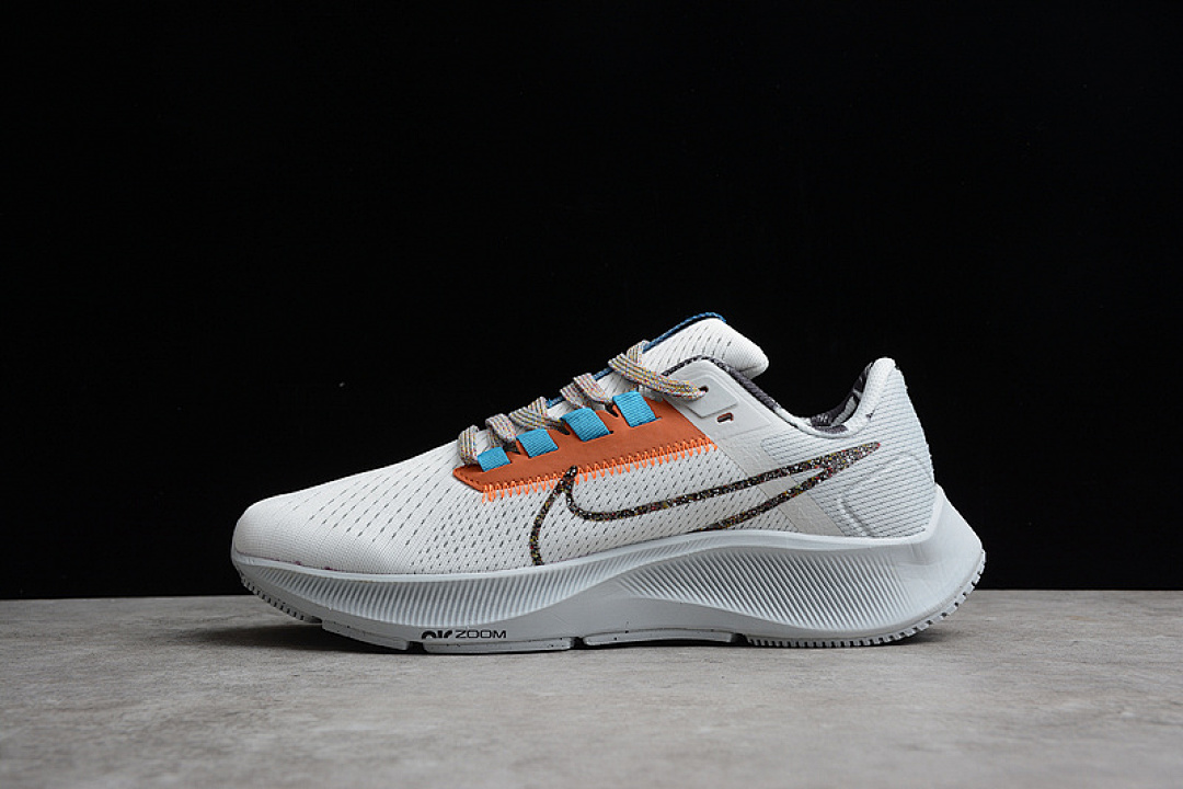 Nike Nike AIR ZOOM PEGASUS 38 MADE FROM SPORT SUMMIT WHITE/PHOTON DUST/MULTI-COLOR · DC4520-100, photo 1