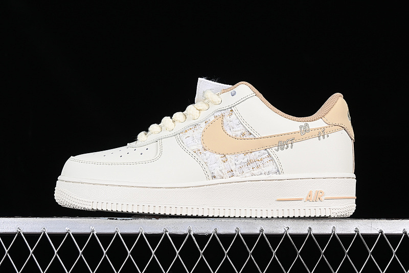 Nike Nike AIR FORCE 1 07 LOW JUST DO IT WHITE/GREY/BROWN · FJ7740-012, photo 1