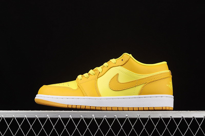 Jordan AIR Jordan 1 LOW YELLOW STRIKE/WHITE/POLLEN · DC0774-700, photo 1