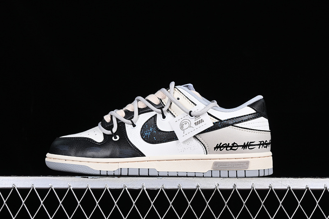 Nike DUNK LOW RETRO WHITE/BLACK/GREY · DJ6188-003, photo 1