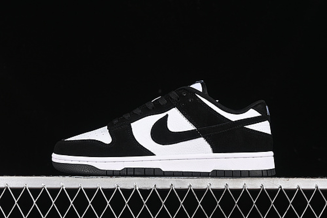 Nike DUNK LOW SB SUEDE PANDA WHITE/BLACK/WHITE · FQ8249-100, photo 1