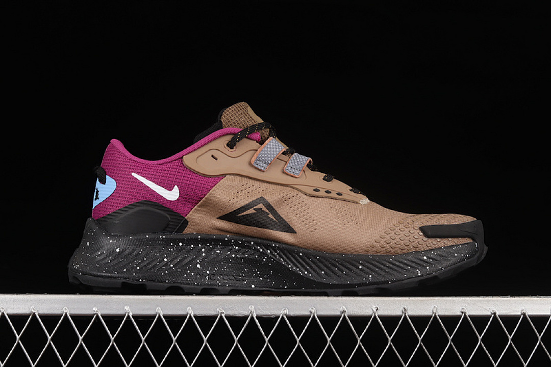Nike [DA8698-200]-[AIR ZOOM PEGASUS TRAIL 3 KHAKI/PINK/BLACK]-[MAN:40-46] - Image 16