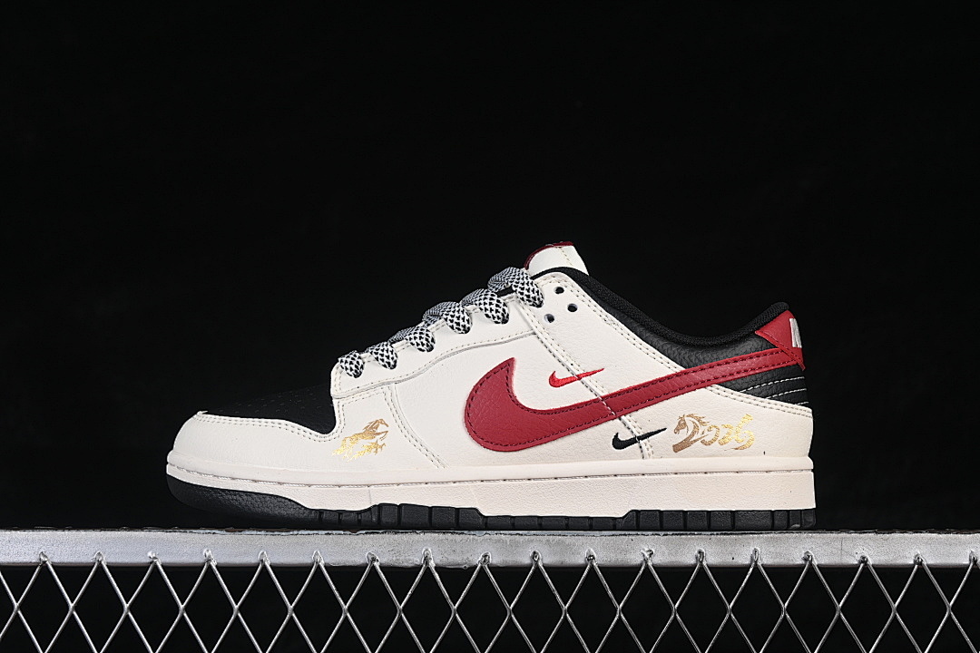 Nike SB DUNK LOW LOW-TOP CASUAL SKATE SHOES WHITE/BLACK/RED · MY9969-905, photo 1
