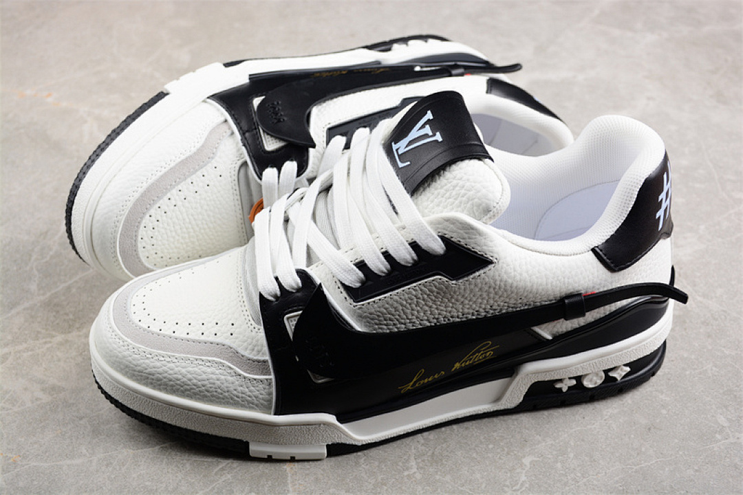 Louis Vuitton [LOUIS VUITTON TRAINER SNEAKER LOW LV WHITE/BLACK]-[WOMAN:35-39]-[MAN:40-45] - Image 11