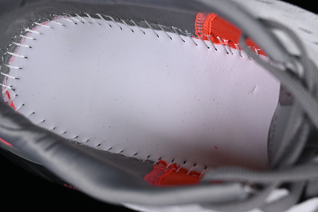 On Running [1119394 SDPK]-[HOKA ONE CLIFTON 8 WHITE/BLACK/RED]-[WOMAN:36-39]-[MAN:40-45] - Image 5