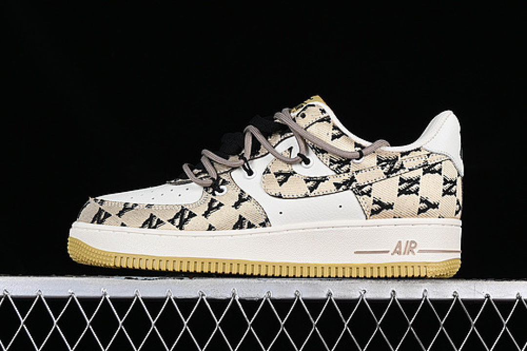 Nike [BD7700-777]-[AIR FORCE 1 07 LOW MLB WHITE/BLACK/YELLOW/BROWN]-[WOMAN:36-39]-[MAN:40-45], photo 1