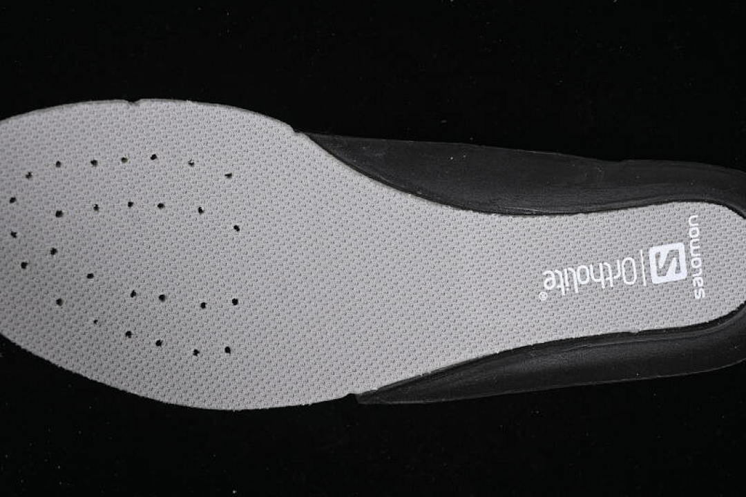 On Running [477919-22]-[OUTDOOR TRAIL RUNNING SHOES BEIGE/GREY/WHITE/BLACK]-[WOMAN:36-39]-[MAN:40-46] - Image 4