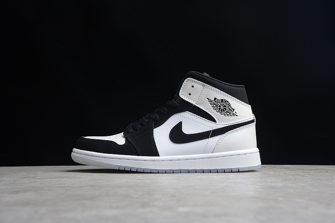 Jordan [DH6933-100]-[AIR JORDAN 1 MID DIAMOND SHORTS WHITE/BLACK/WHITE]-[WOMAN:36-39]-[MAN:40-47], photo 1