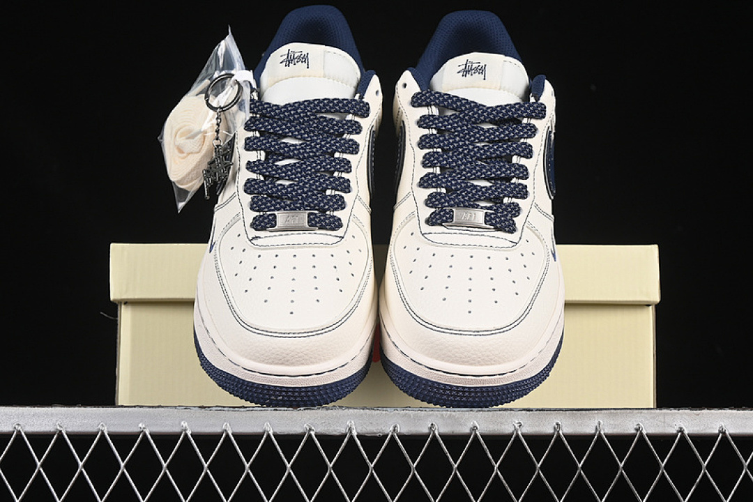 Nike [HH7518-061]-[AIR FORCE 1 07 LOW WHITE/BLUE]-[WOMAN:36-39]-[MAN:40-45] - Image 13