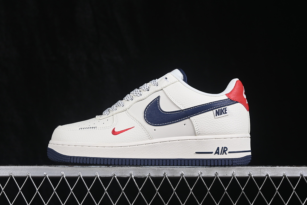 Nike [DN9688-124]-[AIR FORCE 1 07 LOW CASUAL SNEAKERS WHITE/NAVY BLUE/RED]-[WOMAN:36-39]-[MAN:40-45] - Image 2
