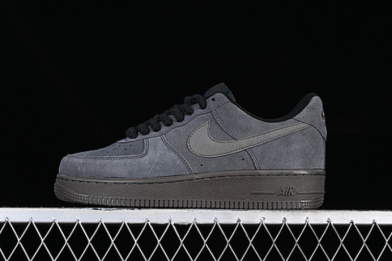 Nike Nike AIR FORCE 1 07 LOW GREY/BLACK · DO6730-001, photo 1
