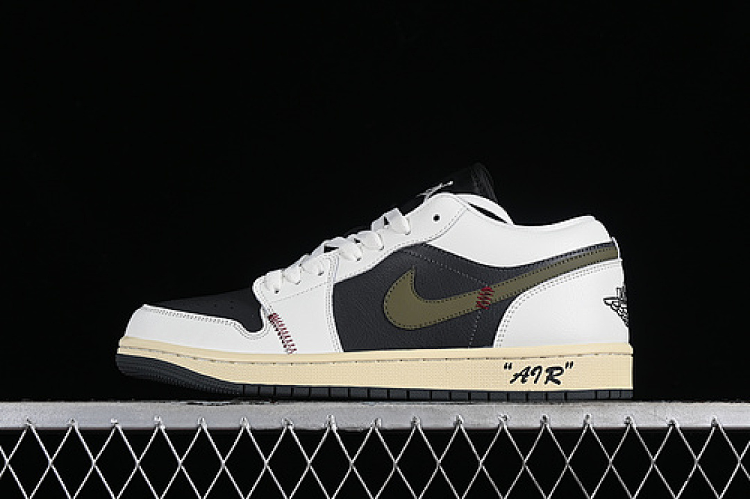 Jordan [DC0774-001]-[AIR JORDAN 1 LOW ANTHRACITE/JADE SMOKE/SAIL/LEGEND SAND]-[MAN:39-46], photo 1
