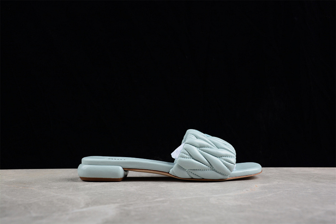 Unbranded [𝑴𝒊𝒖𝑴𝒊𝒖 SNGG GREEN]-[WOMAN:35-39] - Image 11