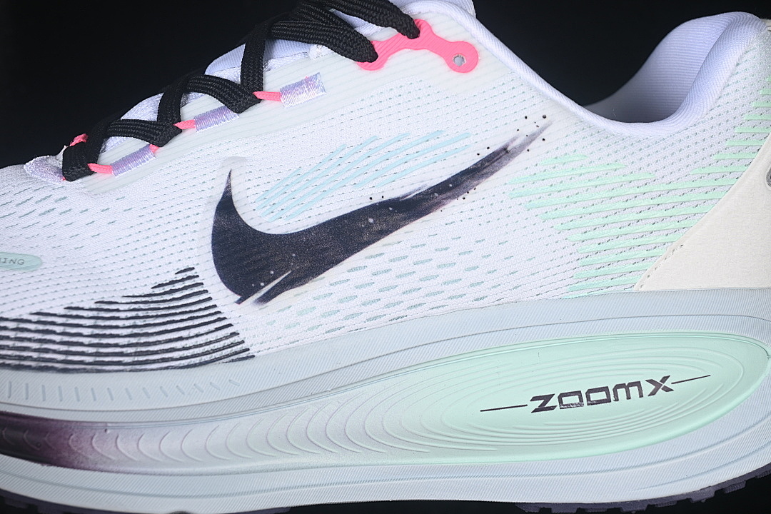 Nike [IM6676-104]-[VOMERO 18 WHITE/GLACIER BLUE/HYPER PINK/BLACK]-[WOMAN:36-39]-[MAN:40-46] - Image 8