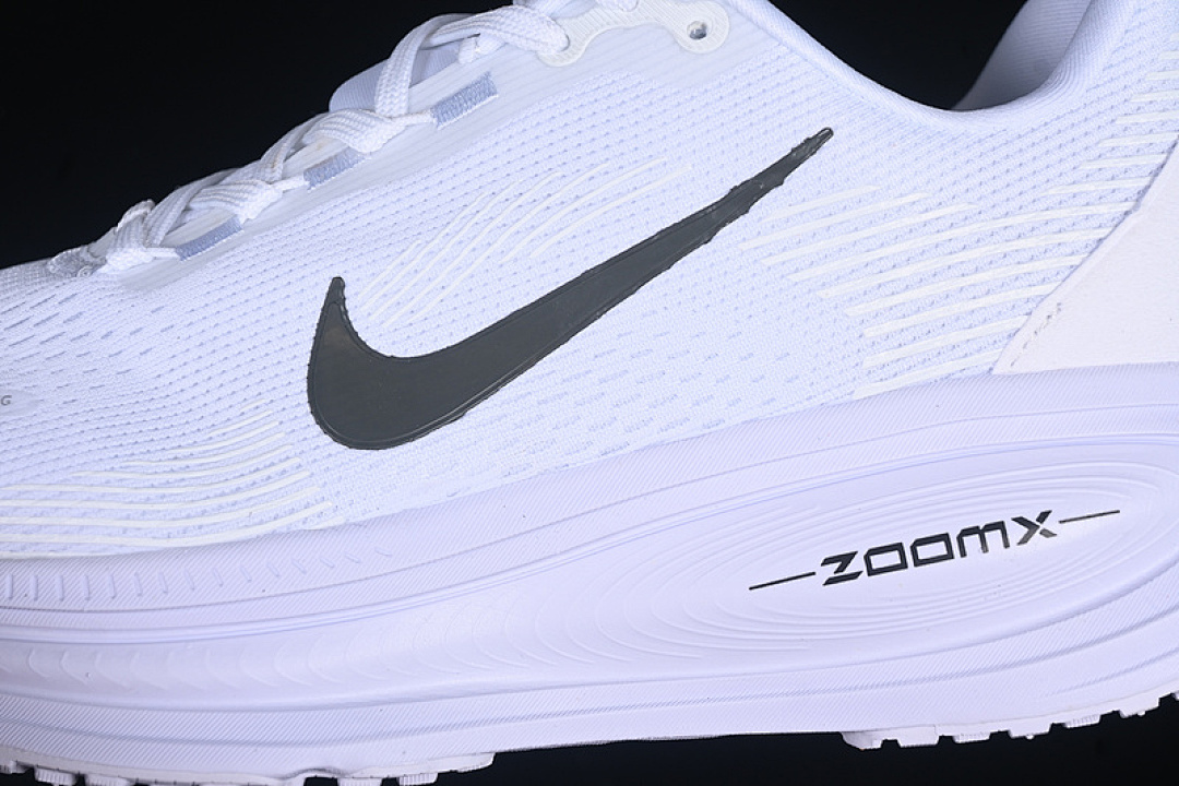 Nike [HM6803-809]-[AIR ZOOM VOMERO 18 WHITE/BLACK]-[WOMAN:36-39]-[MAN:40-46] - Image 8