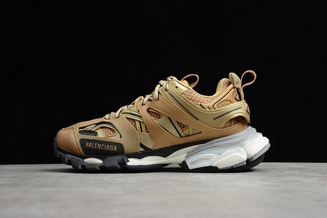 Unbranded [ECBL901004A]-[TRACK 2.0 SNEAKER GOLD/WHITE/BLACK]-[WOMAN:36-39]-[MAN:40-45], photo 1