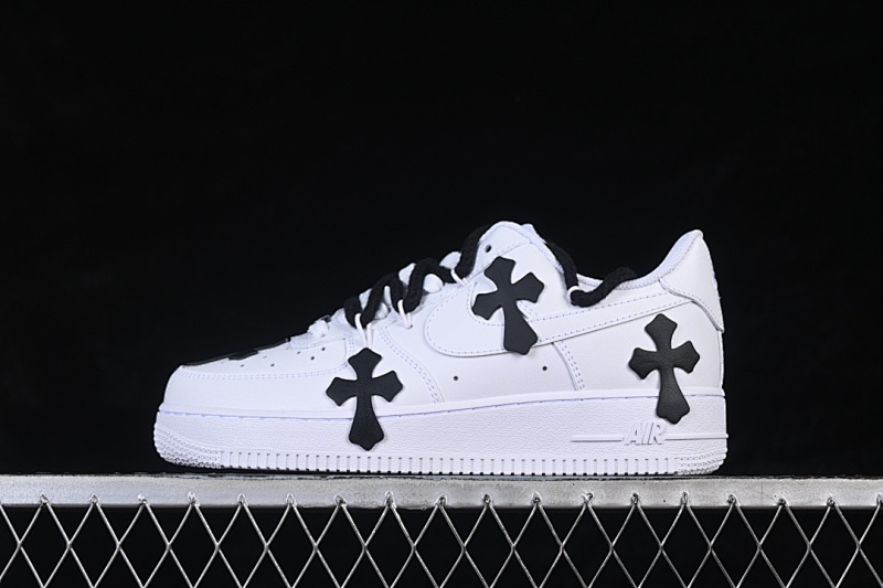 Nike Nike AIR FORCE 1 07 LOW WHITE/BLACK/WHITE · CW2288-111, photo 1