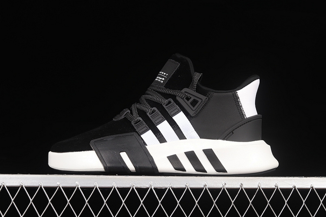 EQT BASK ADV SHOES CORE BLACK/CLOUD WHITE/CORE BLACK · EE2998, photo 1