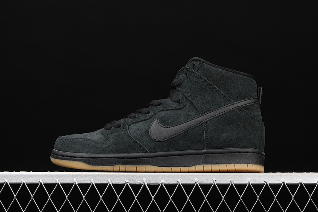 Unbranded [305050-029]-[DUNK HIGH PRO SB BLACK GUM BLACK/BLACK/BLACK]-[MAN:39-45], photo 1