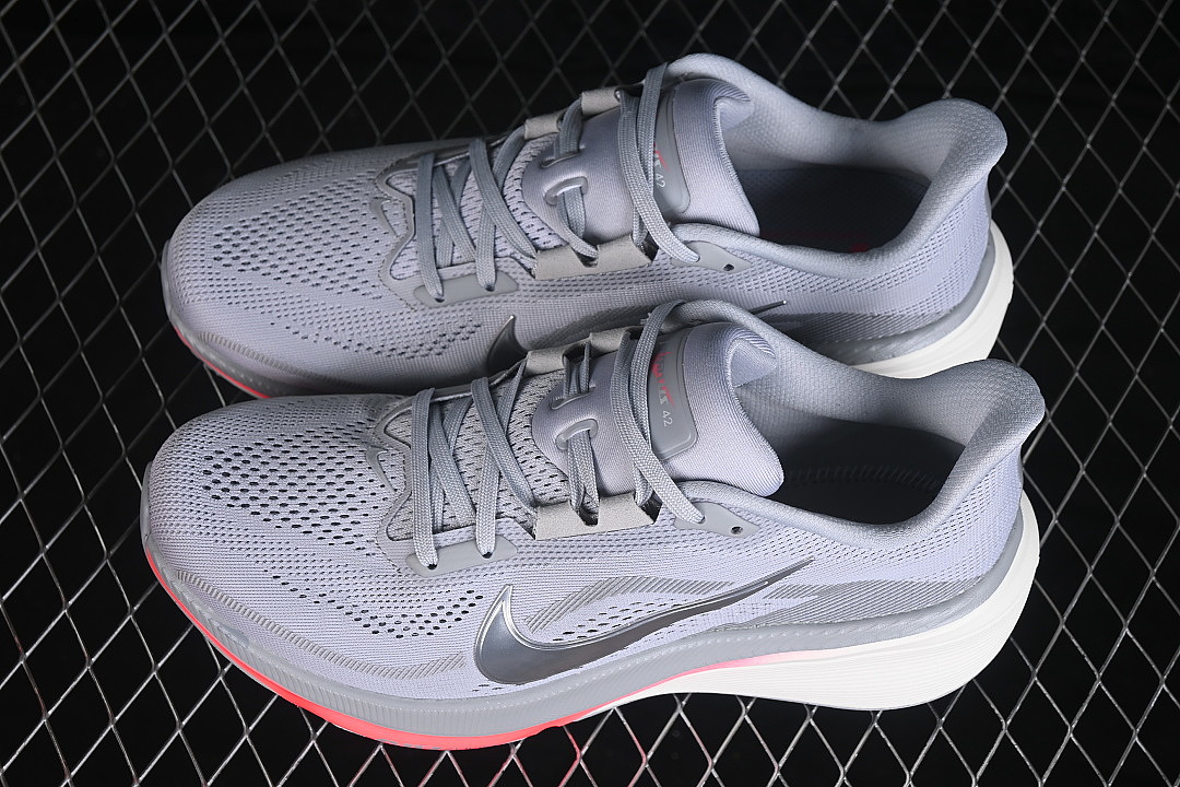 Nike [IB1873-004]-[AIR ZOOM PEGASUS 42 GREY/RED/WHITE]-[WOMAN:39]-[MAN:40-46] - Image 11