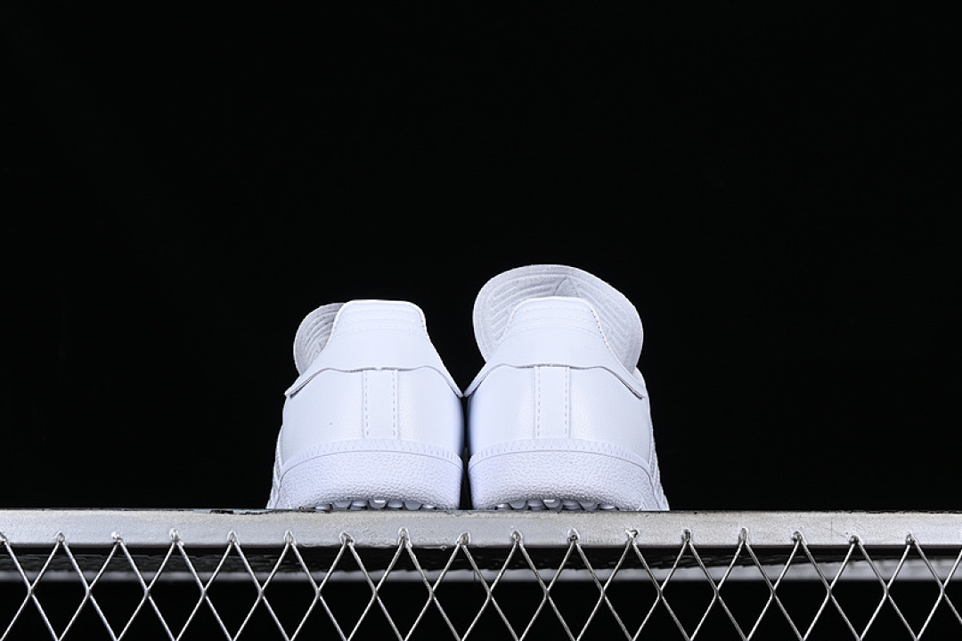 Adidas [IE7299]-[ADIDAS ORIGINAL HUMAN RACE SAMBA CLASSIC WHITE]-[WOMAN:35-39]-[MAN:40-45] - Image 13