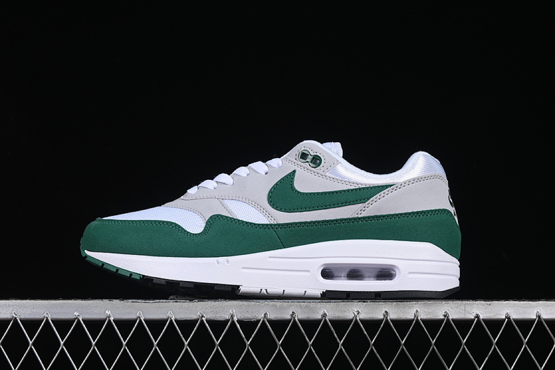 Nike AIR MAX 1 NEUTRAL GREY/MALACHITE/WHITE/BLACK · DZ2628-003, photo 1