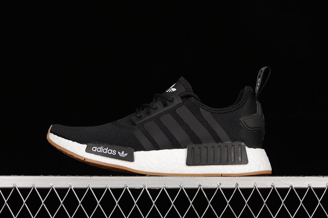 Unbranded [GZ9257]-[NMD_R1 PRIMEBLUE SHOES CORE BLACK/CORE BLACK/GUM]-[WOMAN:36-39]-[MAN:40-45], photo 1