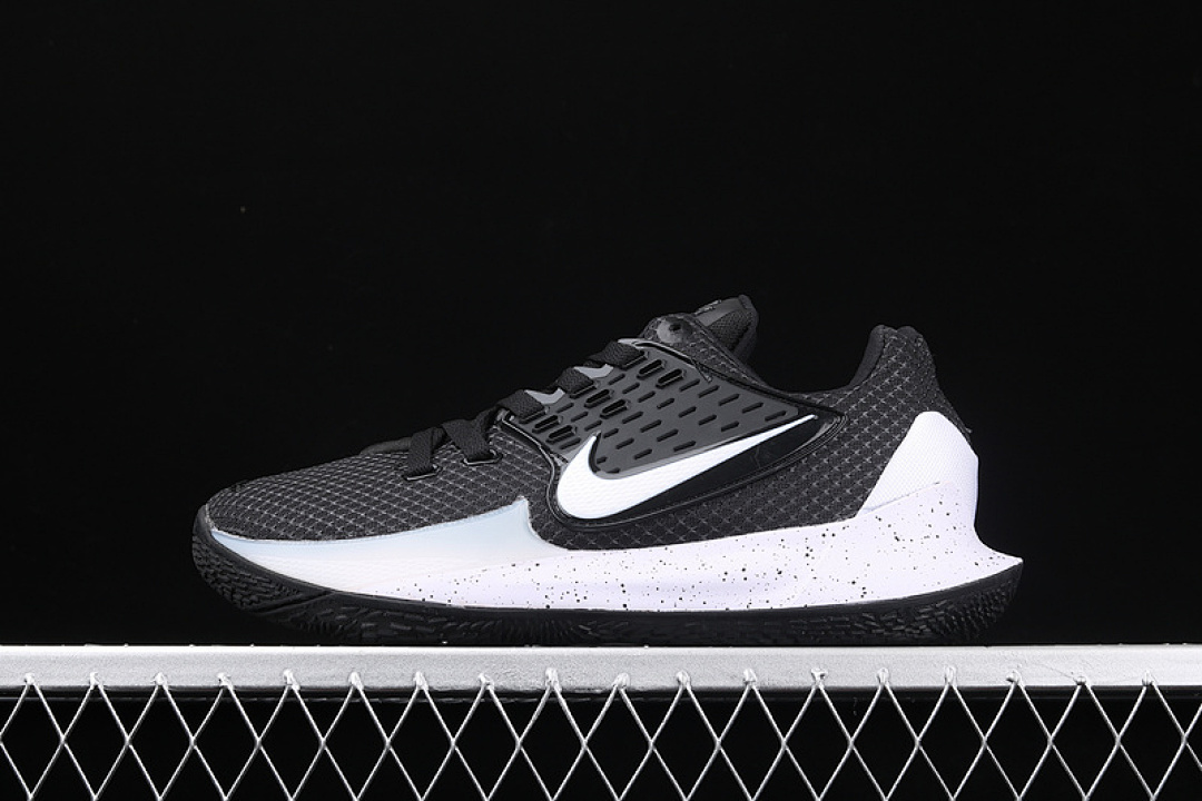 Unbranded [AV6337-002]-[KYRIE LOW 2 BLACK/ANTHRACITE-WHITE]-[MAN:40-46], photo 1
