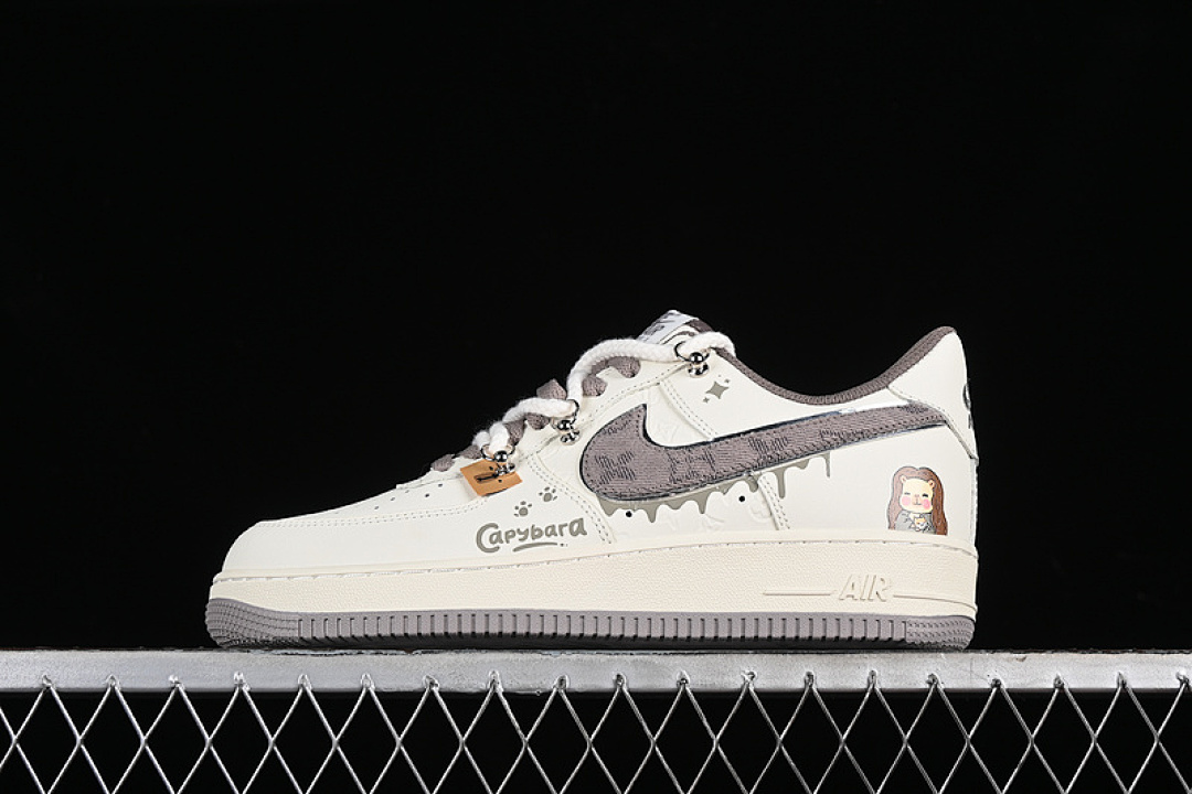 Nike Nike AIR FORCE 1 07 LOW X CAPYBARA MONA LISA WHITE/BROWN · LV0506-990, photo 1