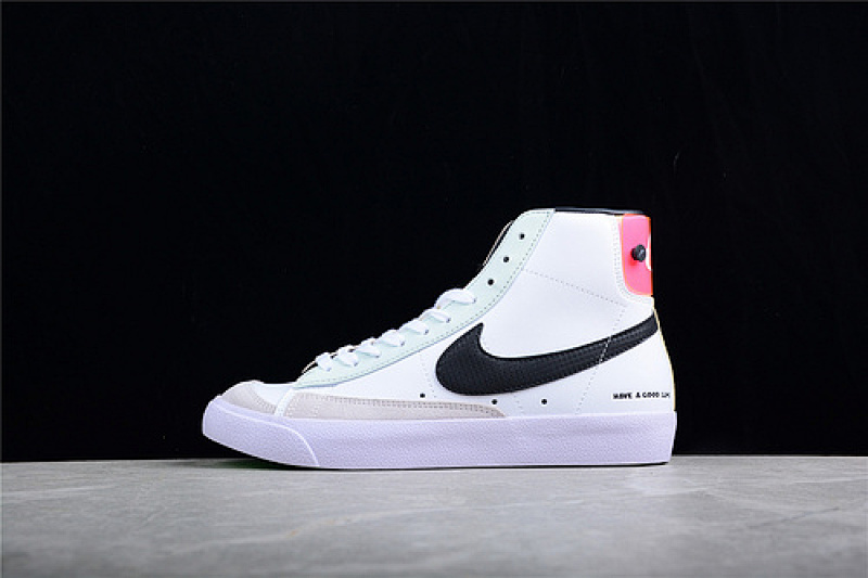 Nike BLAZER MID 77 HAVE A GOOD GAME WHITE/WHITE/GREEN STRIKE/BLACK · DO2331-101, photo 1