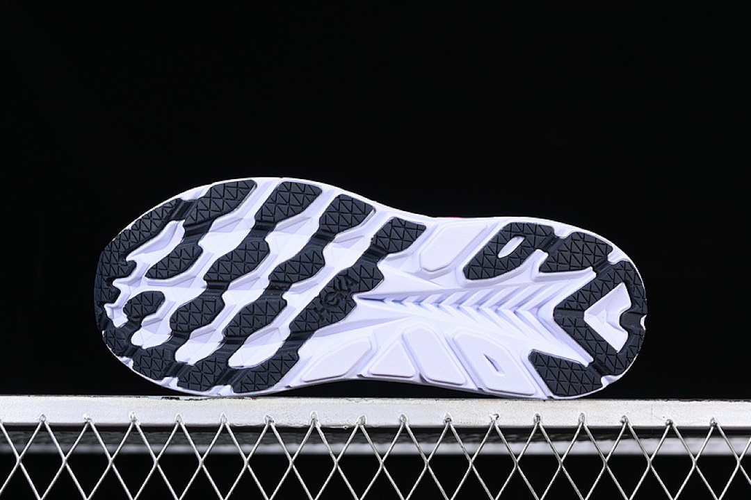 On Running [1119394 BGIR]-[HOKA ONE CLIFTON 8 BLACK/RED/WHITE]-[WOMAN:36-39]-[MAN:40-45] - Image 14