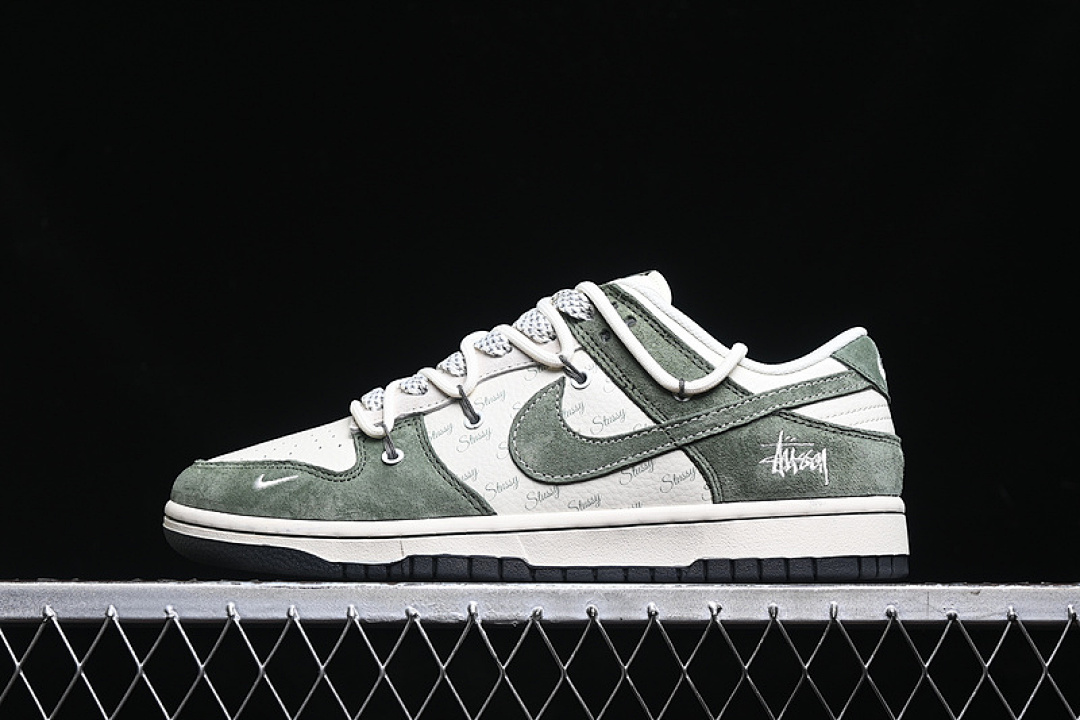 Nike Nike [XS1186-105]-[DUNK LOW SB WHITE/GREY/GREEN]-[WOMAN:36-39]-[MAN:40-45], photo 1