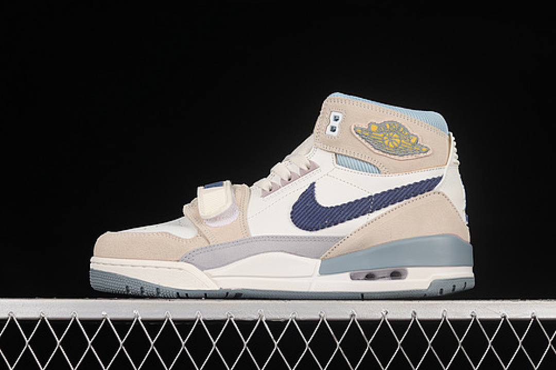 Jordan AIR Jordan LEGACY SUMMIT WHITE/NAVY/WHITE · DQ5347-141, photo 1