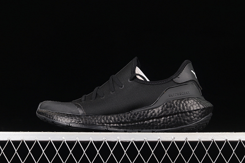 Y-3 Y-3 X ULTRABOOST 21 SHOES CORE BLACK/CORE BLACK/CLOUD WHITE · GZ9133, photo 1