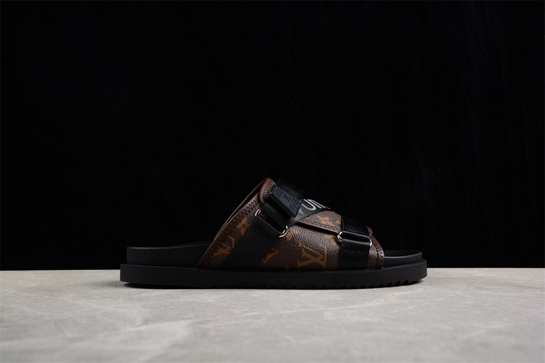 Louis Vuitton [L*V COMFORTABLE CASUAL COOL SLIPPERS BLACK]-[MAN:38-45] - Image 14
