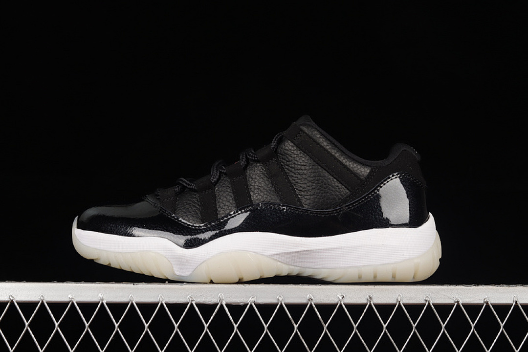 Jordan [AV2187-001]-[AIR JORDAN 11 RETRO LOW 72-10 BLACK/GYM RED/WHITE/SAIL]-[36-47.5], photo 1