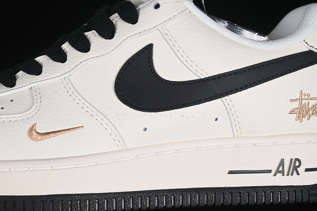 Nike [XZ6188-720]-[AIR FORCE 1 07 LOW BLACK/GOLD]-[WOMAN:36-39]-[MAN:40-45] - Image 8