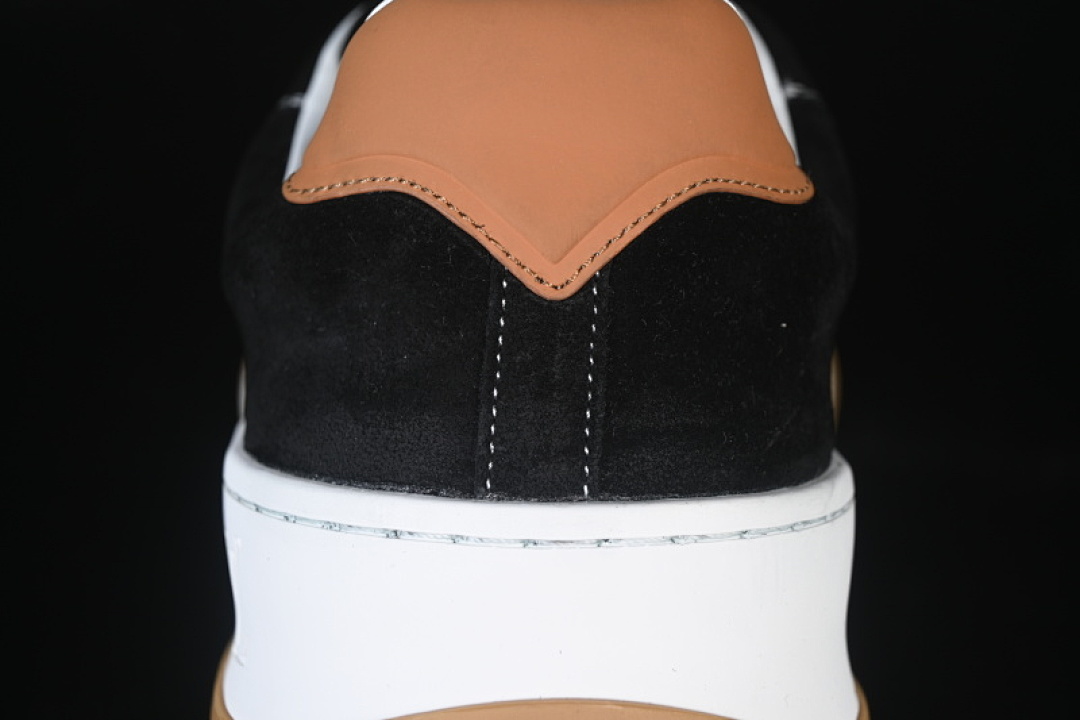 Louis Vuitton [LOUIS VUITTON SKATE SNEAKER CLASSIC 2025SS BLACK/WHITE]-[MAN:39-45] - Image 6