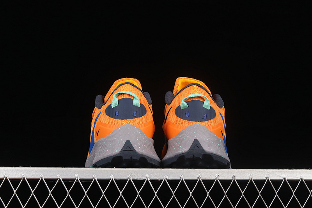 Nike [DA8698-800]-[AIR ZOOM PEGASUS TRAIL 3 TOTAL ORANGE/BLUE/GREY]-[MAN:40-46] - Image 14