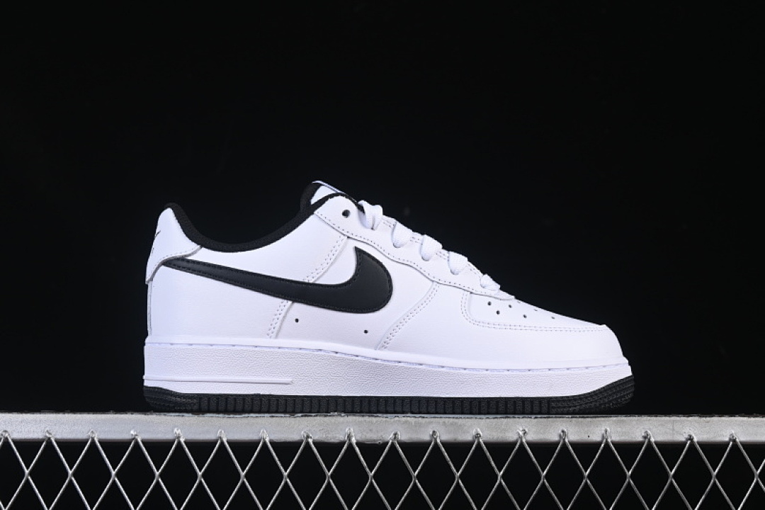Nike [HQ1911-100]-[AIR FORCE 1 07 LOW CASUAL SNEAKERS BLACK/WHITE]-[WOMAN:35.5-39]-[MAN:40] - Image 15