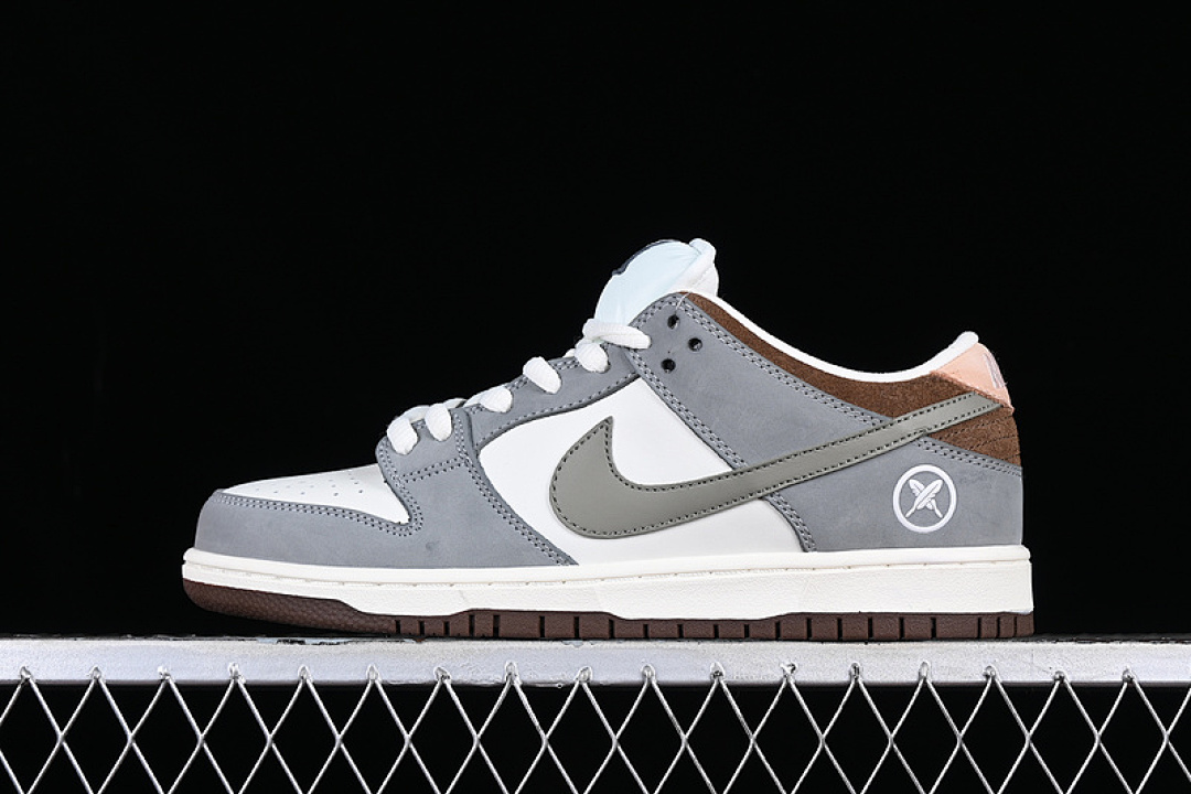 Nike YUTO HORIGOME X DUNK LOW SB WHITE/GREY/GREEN/RED · FQ1180-001, photo 1