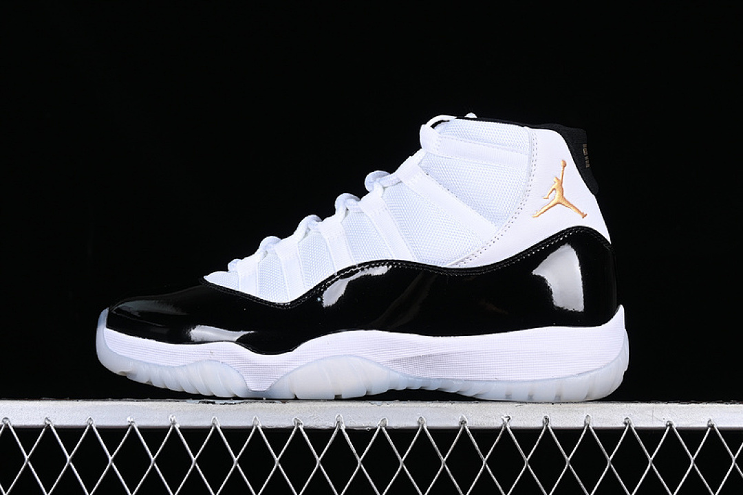 Jordan [CT8012-170]-[AIR JORDAN 11 RETRO DEFINING MOMENTS 2023 WHITE/BLACK/METALLIC (GOLD]), photo 1